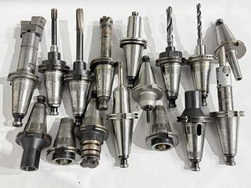   16 stuks SK 50 gereedschapshouders