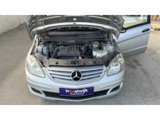 613c11f6-458f-4471-aa02-50f0f8aa8c14.mp4