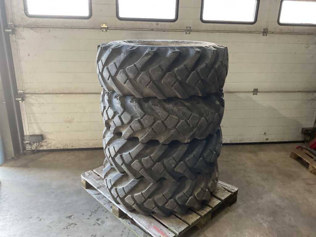 BKT NP567 Tires (4x)
