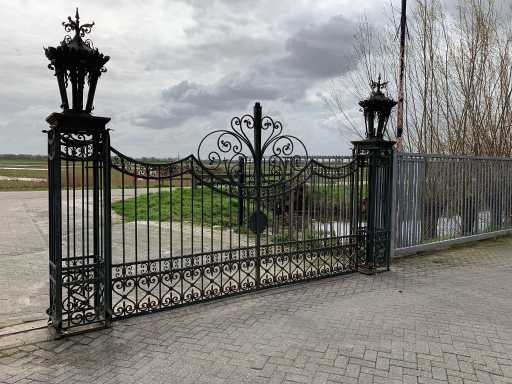 Poart? de gr?din? decorativ? din fier forjat complet?