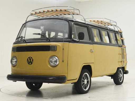 VOLKSWAGEN T2 CAMPER SUNROOF 