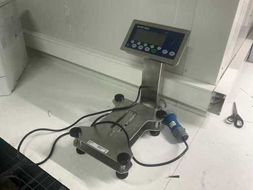 Mettler-Toledo ICS449 Weighing System