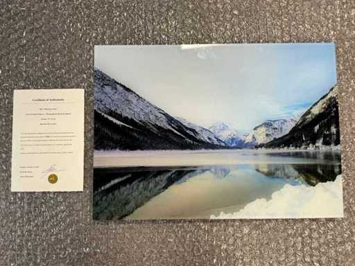 Fotografia "Lago mezzo ghiacciato"