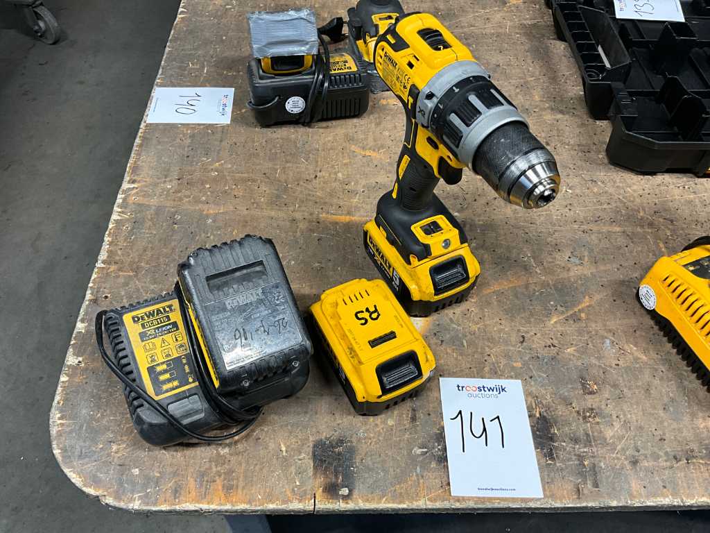 Dewalt discount drill dcd796