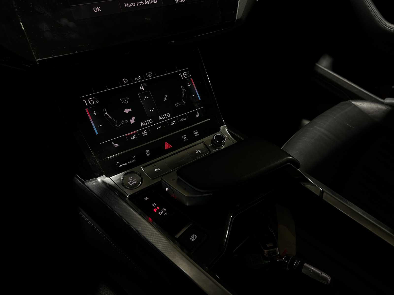 Audi e-tron 50 Quattro Launch Edition Plus 71 kWh 313pk 2020 (Origineel-NL + 1e Eigenaar), H-770-SH