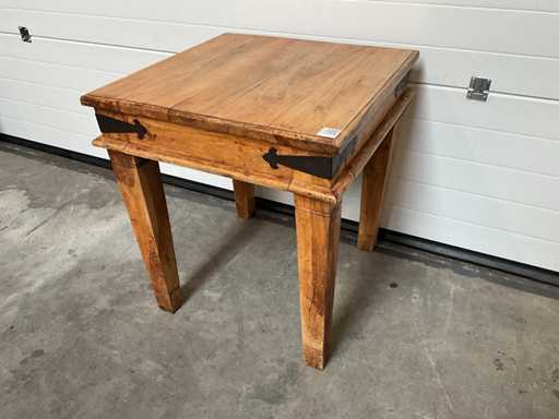 Vintage-Holz-Restauranttisch (14x)