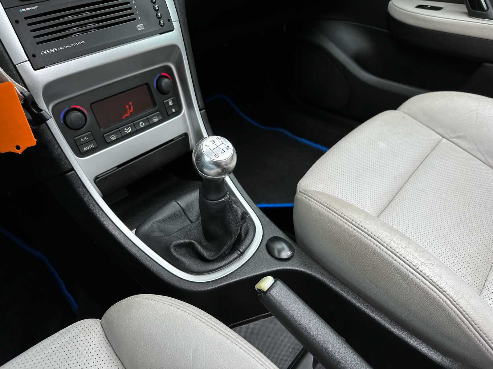 Peugeot 307 Coupé Cabriolet 2.0-16V 140pk 2006 (Origineel-NL), 22-SZ-KT