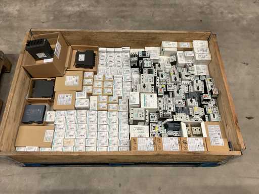 Charge von Installationsmaterialien