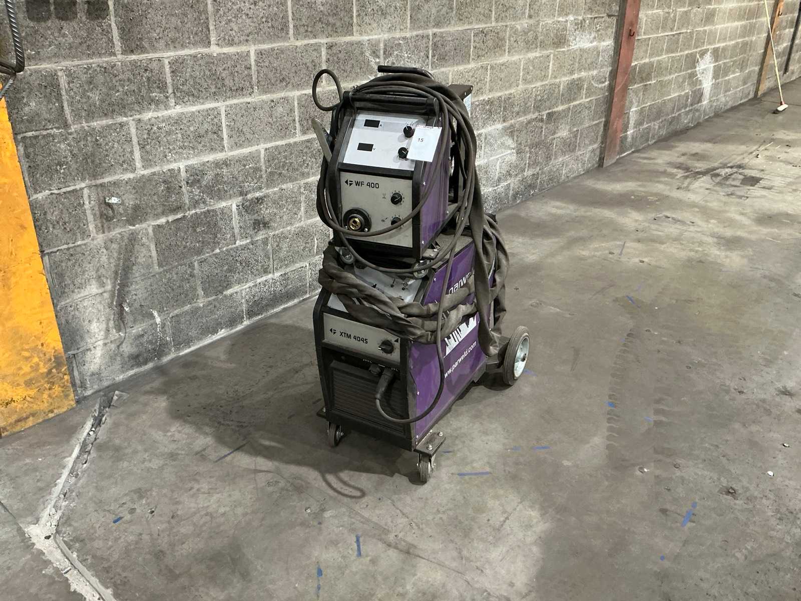 Parweld XTM 404S MIG welding machine