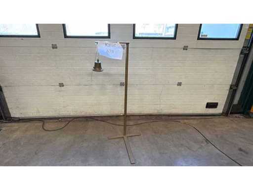 Tenez-vous avec la cloche