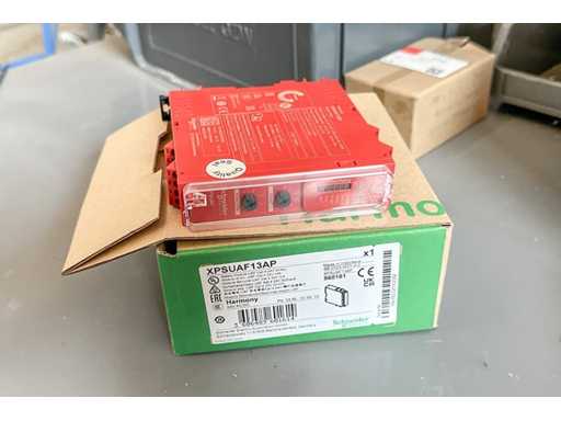 Schneider Electric - XPSUAF13P 