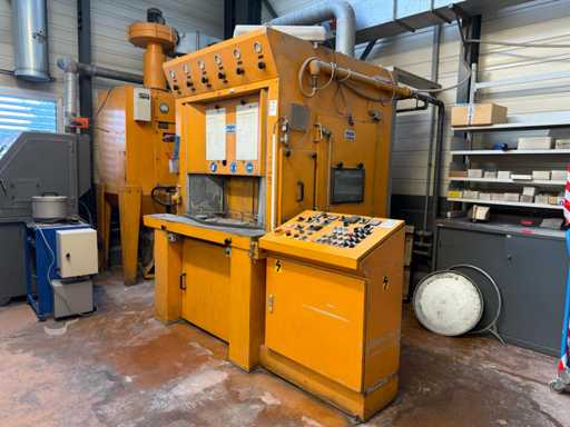 1988 Nicolis Sandstrahl-Karussellanlage