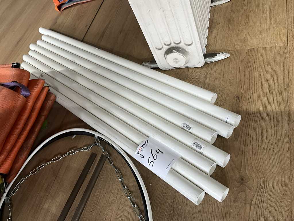 PVC pipe (8x)