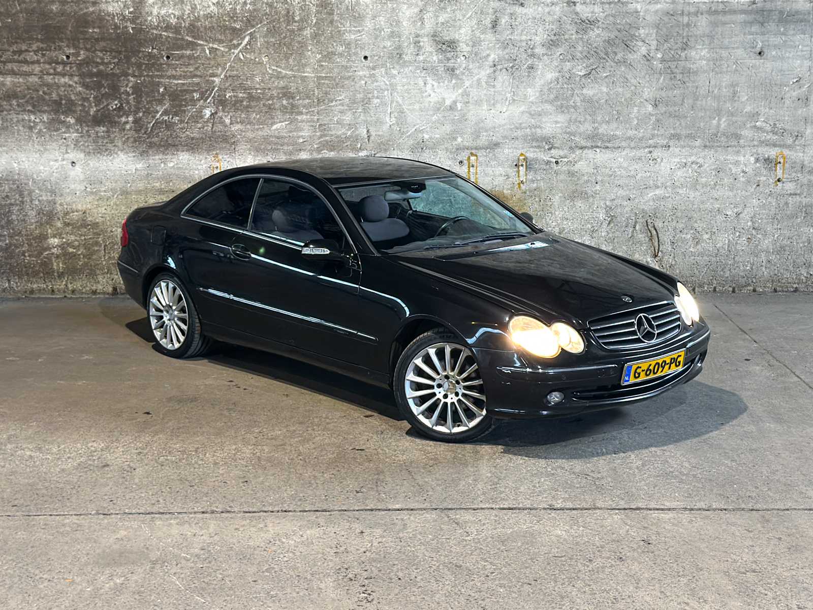 Mercedes-Benz CLK240 Coupé Elegance 170pk 2002 (Automaat) CLK-klasse, G-609-PG
