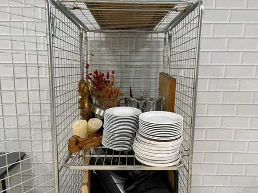 Diverse produse pentru veselă/decorațiuni/copt 