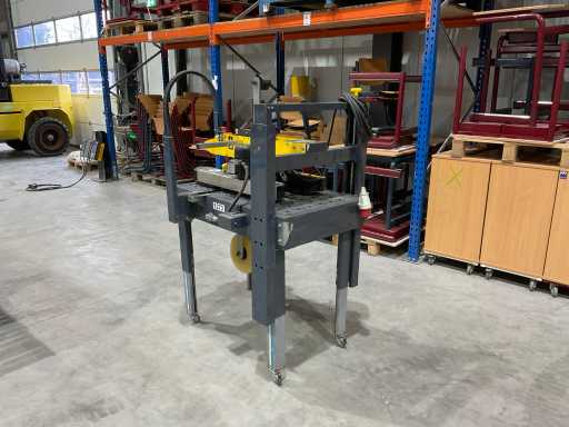 Siat - 1996 - SM 8.P.A - Fermeuse de boîtes