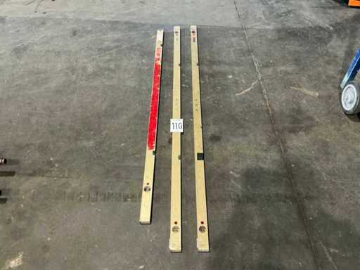 Spirit level (3x)