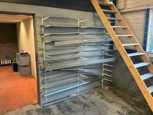 Vassoio per cavi in acciaio e plastica