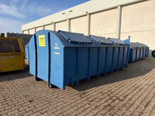 Contenitore chiuso per lo smaltimento con coperchi a aletta