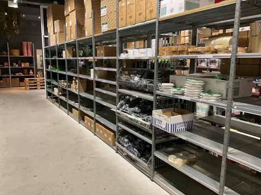 Lotto di materiali decorativi