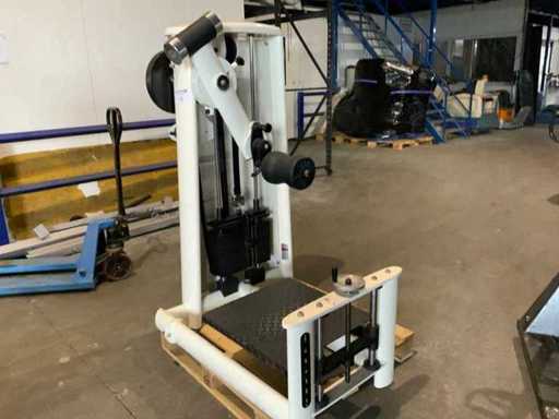 Gym80 signum multi hip Krachtstation