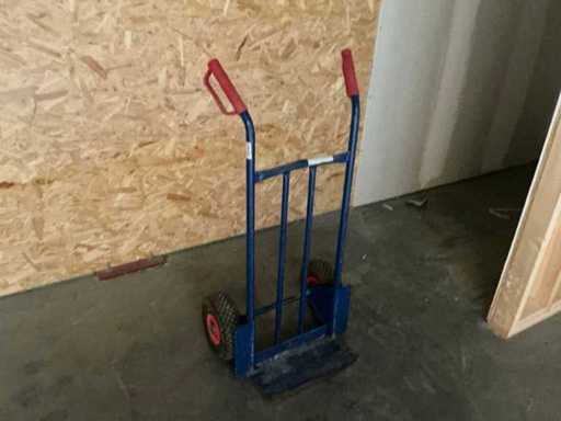 Hand truck