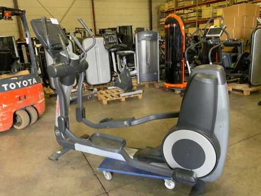 Life Fitness 95x engage Elliptical Crosstrainer