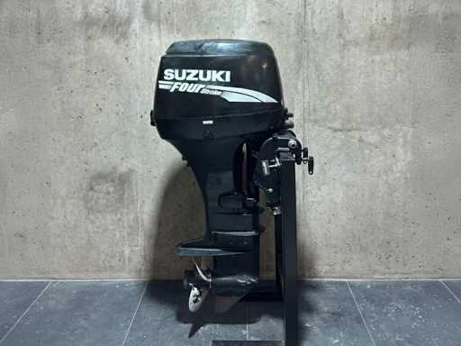 Suzuki - Long tail - 40 hp EFI - 4-stroke - Outboard motor