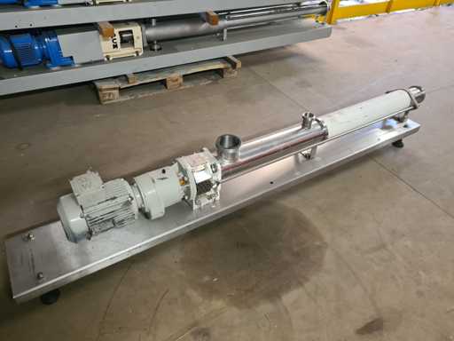 PCM - MR40 U 8 - RVS Pomp