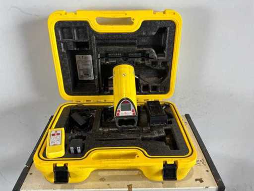 2011 Leica Piper 100 Rioollaser incl. richtmerk,  accu en lader