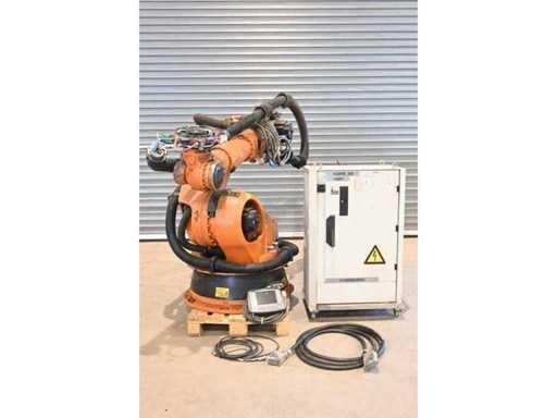 Posten Industrieroboter 2 Stück KUKA - KR210 L150-2 2000 inkl. (V)KRC2 ed05 + Panel 00-130-547