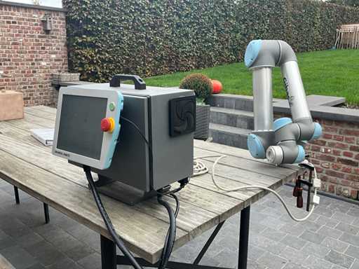 2014 Universal Robots UR5 Robot industriel