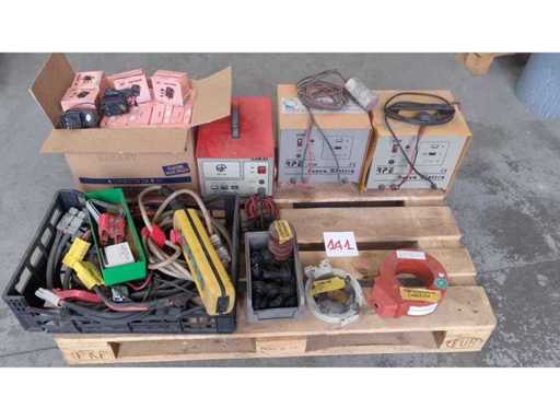 Material de echipamente electrice
