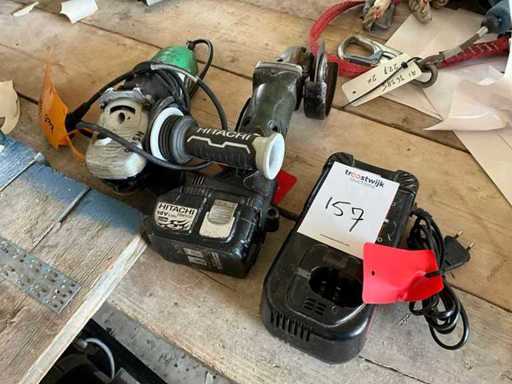 Hitachi Angle grinder (2x)
