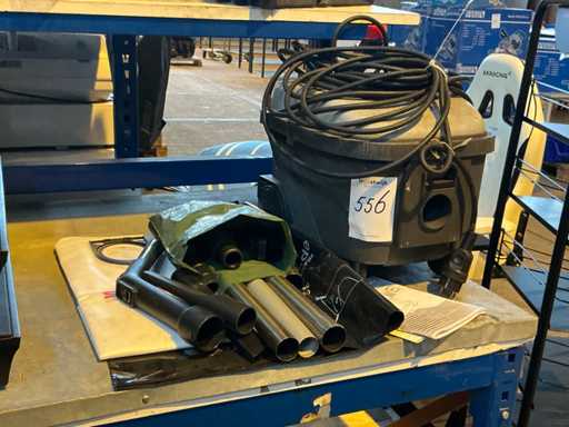 Nilfisk UZ 934 Vacuum Cleaner