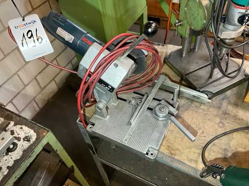 Polizor unghiular Bosch cu suport separator