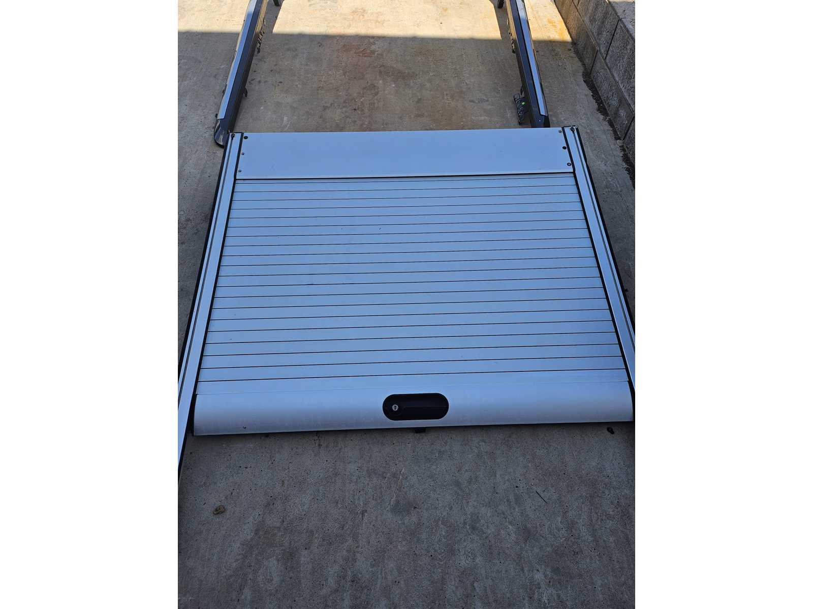 2018 Ford Ranger Shutter