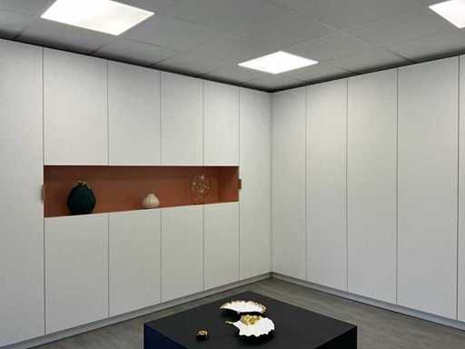 Corner wall cabinet combination