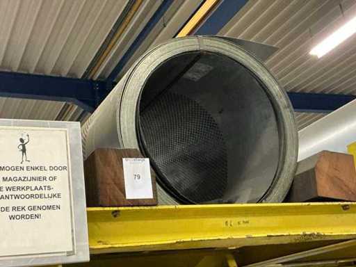 Perforowana stalowa cewka