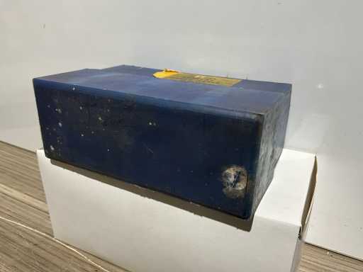 Groz - 8mm - Litere perforate