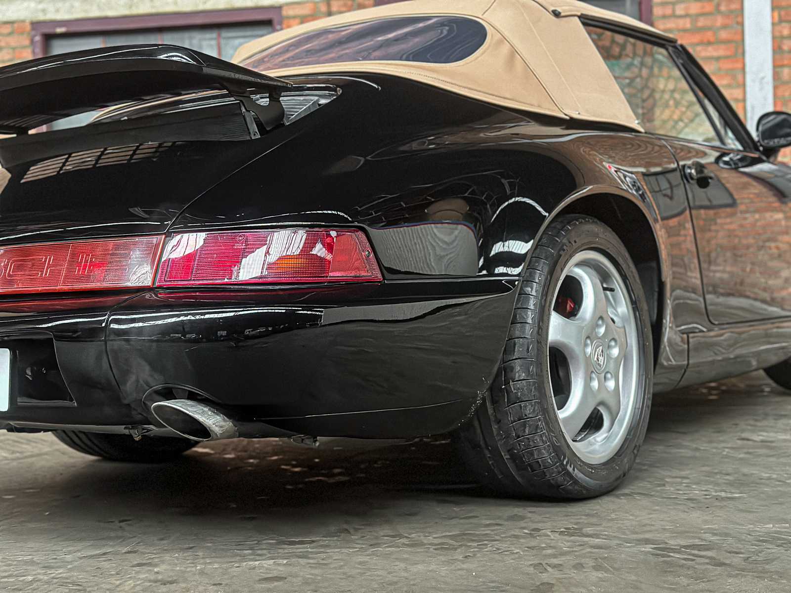 Porsche 911 964 Cabriolet 3.6 1993