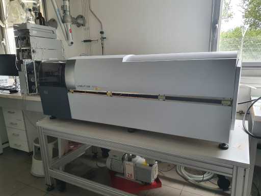 SHIMADZU - IT-TOF - Massenspektrometer