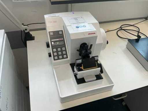 Microm HM 355 Microtome