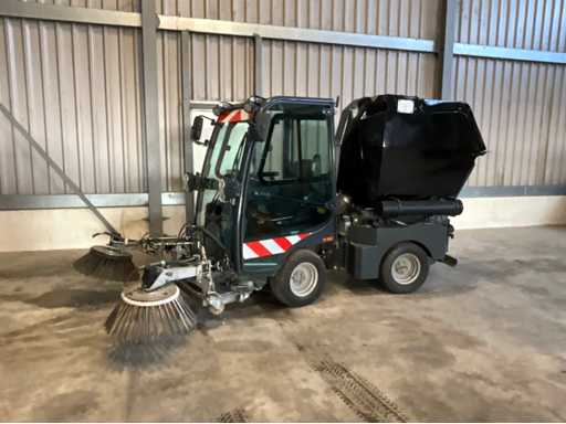 2017 Halter X40 / 111-51 / 111-91 Knick-Straßenkehrmaschine