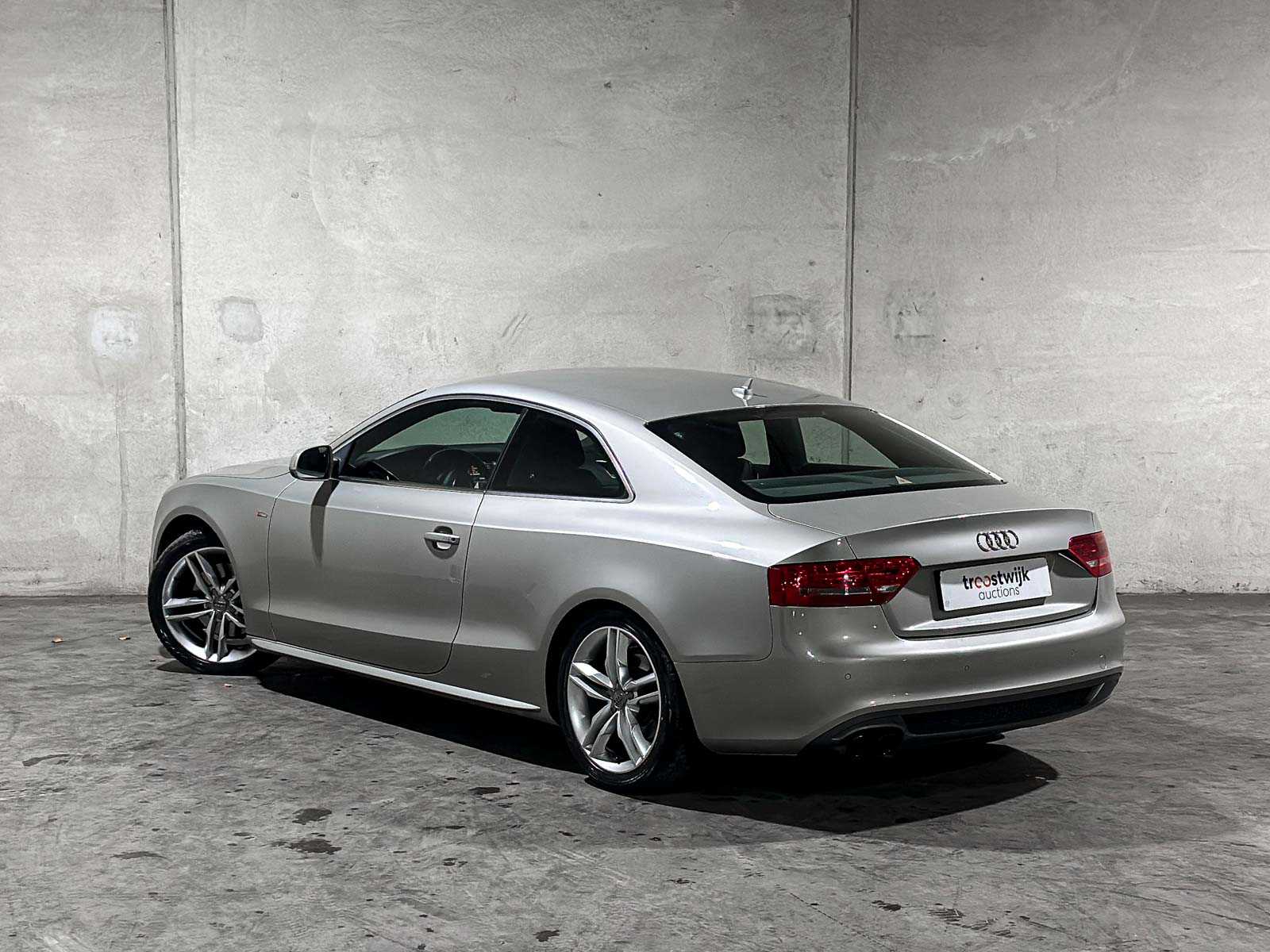 Audi A5 Coupé 2.0 TFSI Quattro Pro Line S 211pk 2011 (Origineel-NL), 91-PTK-8