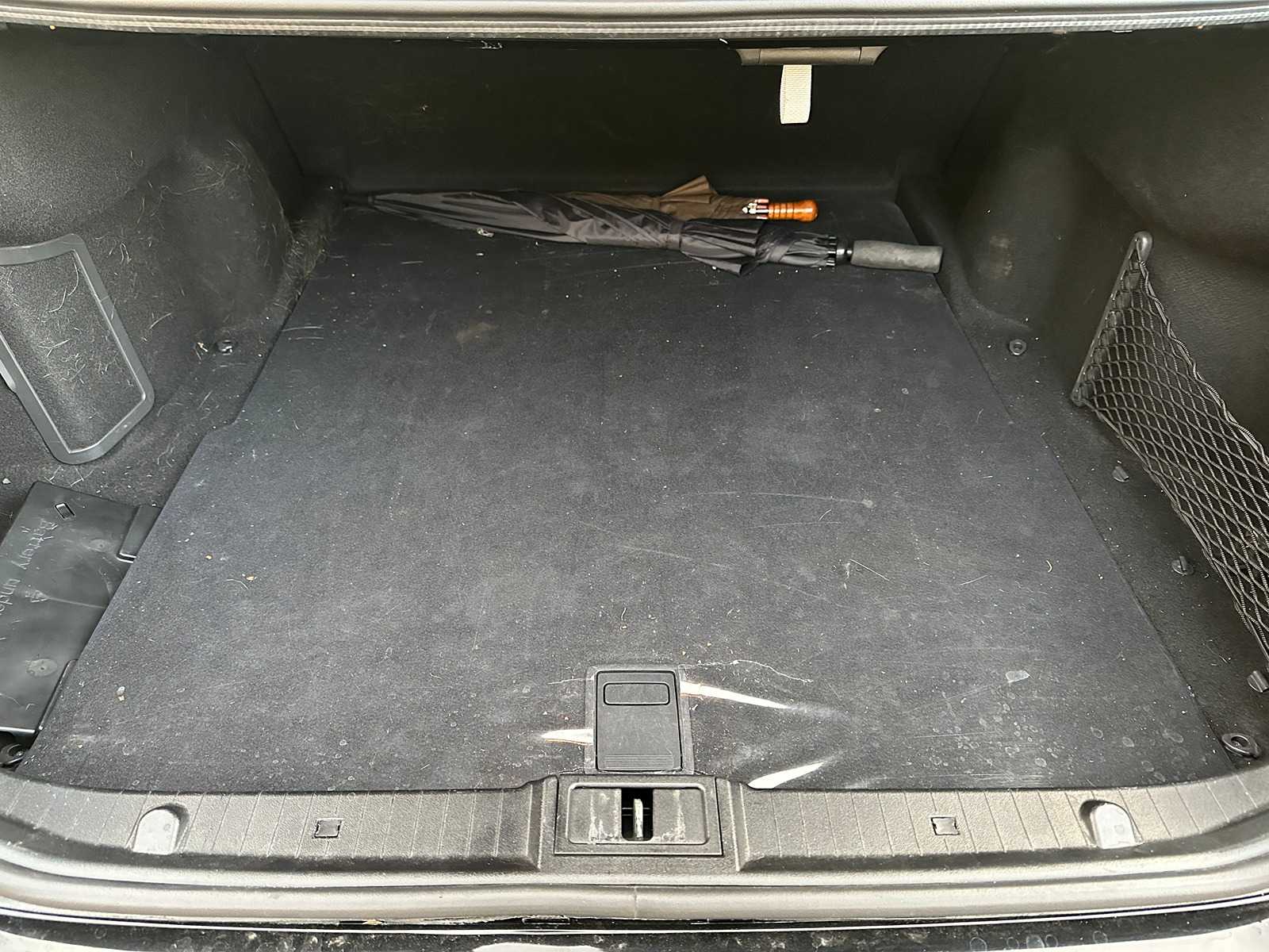 Mercedes-Benz E200 Limousine 2007 E-Klasse (Origineel-NL + 1e Eigenaar), 92-XK-RH Youngtimer