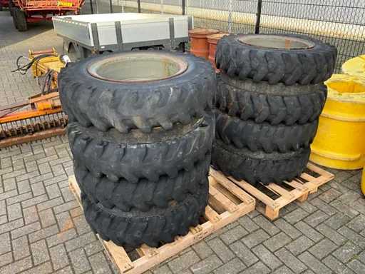 Mefro Dubbellucht band met velg (4x)