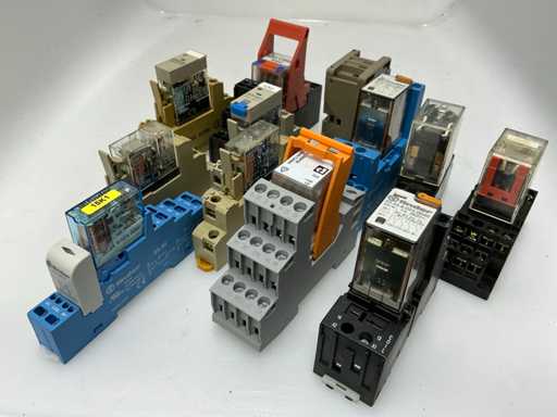 Releco/Omron Divers relais