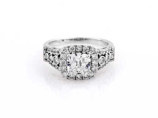 14 KT witgouden ring met 2,29 cts laboratoriumgekweekte diamant