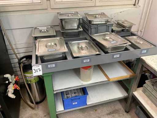 Workbench with accessories